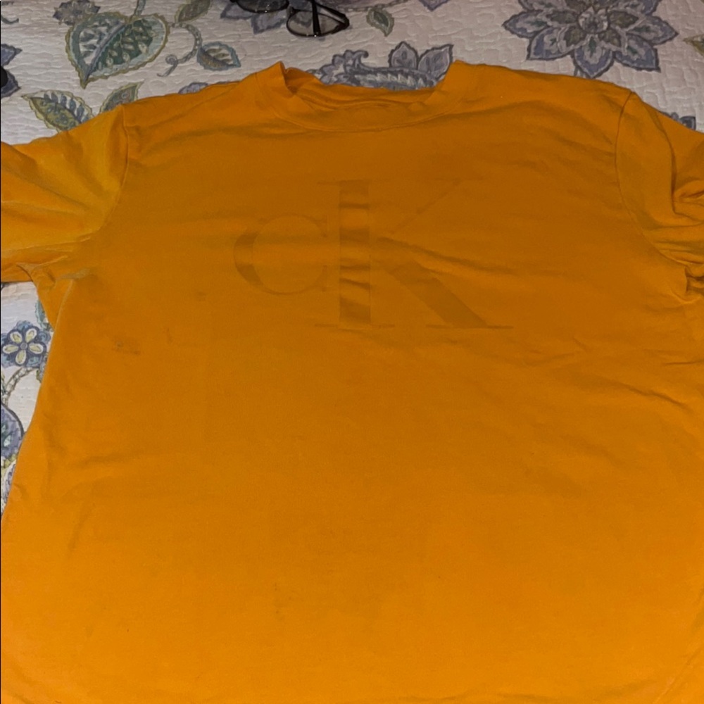 Calvin Klein Yellow Short Sleeve Tee